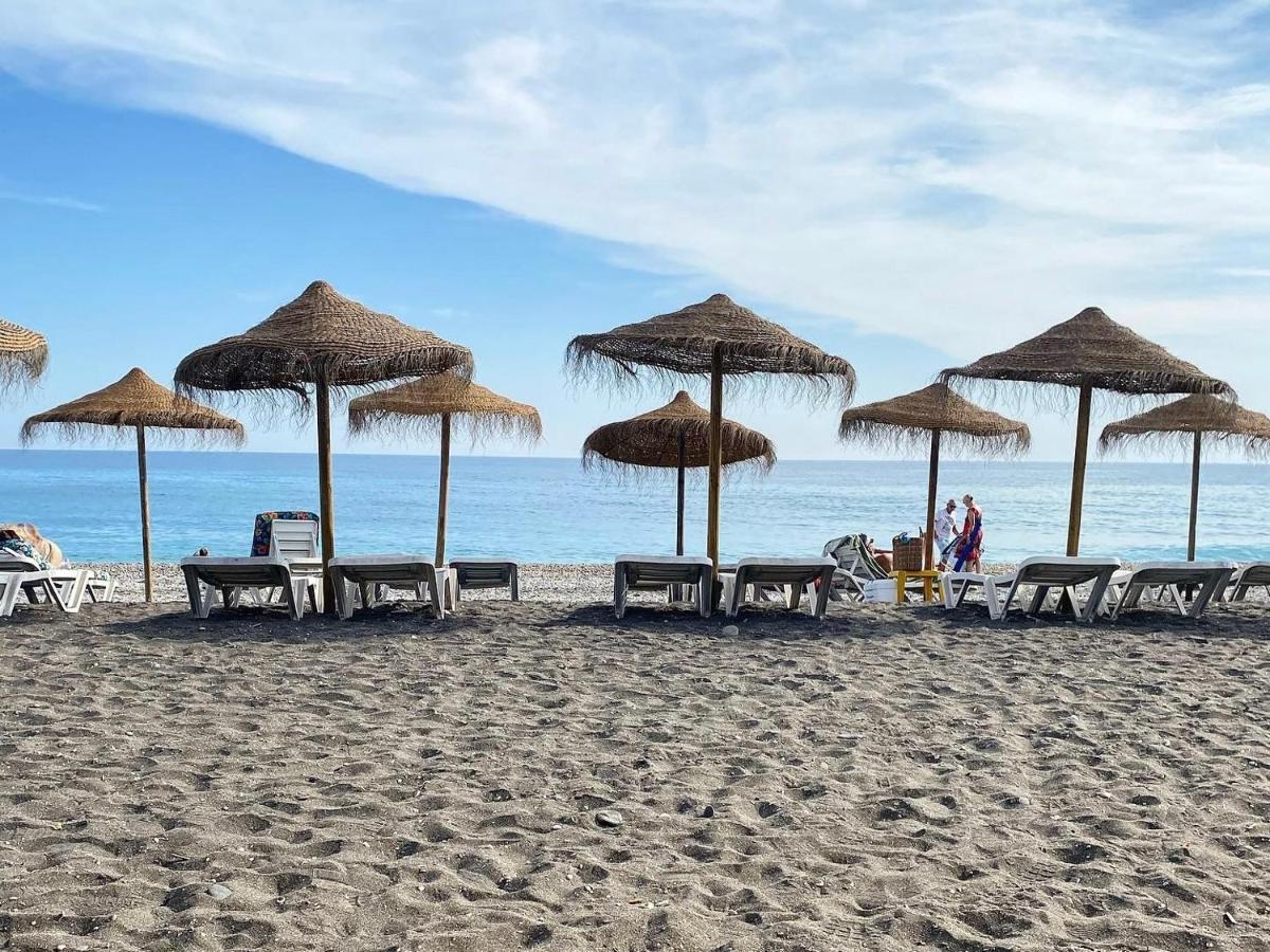 Апартаменты Escapada Familiar En Torrox Costa A 100M De La Playa, Vistas Al Mar Y Parking Gratis Экстерьер фото