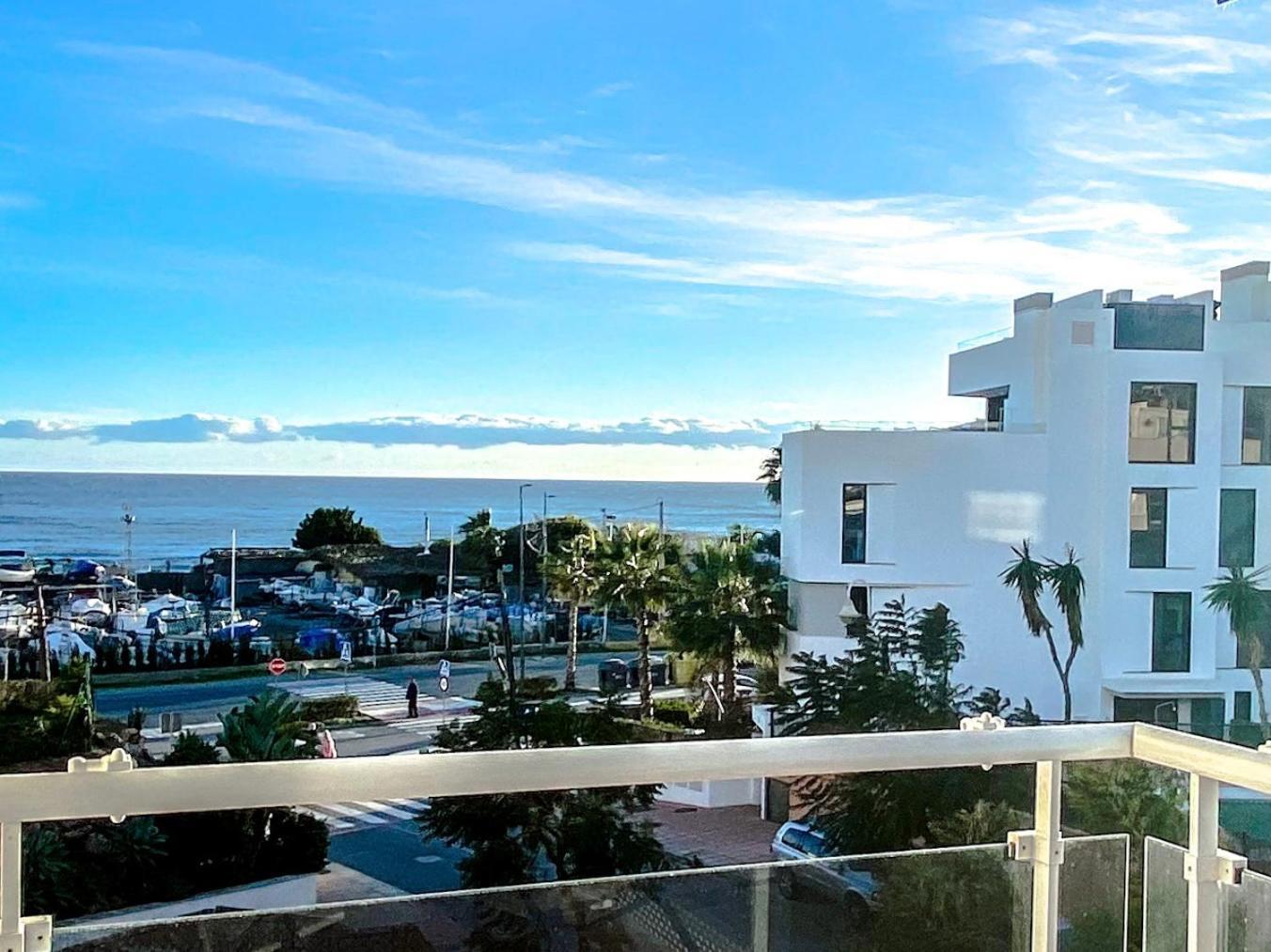 Апартаменты Escapada Familiar En Torrox Costa A 100M De La Playa, Vistas Al Mar Y Parking Gratis Экстерьер фото